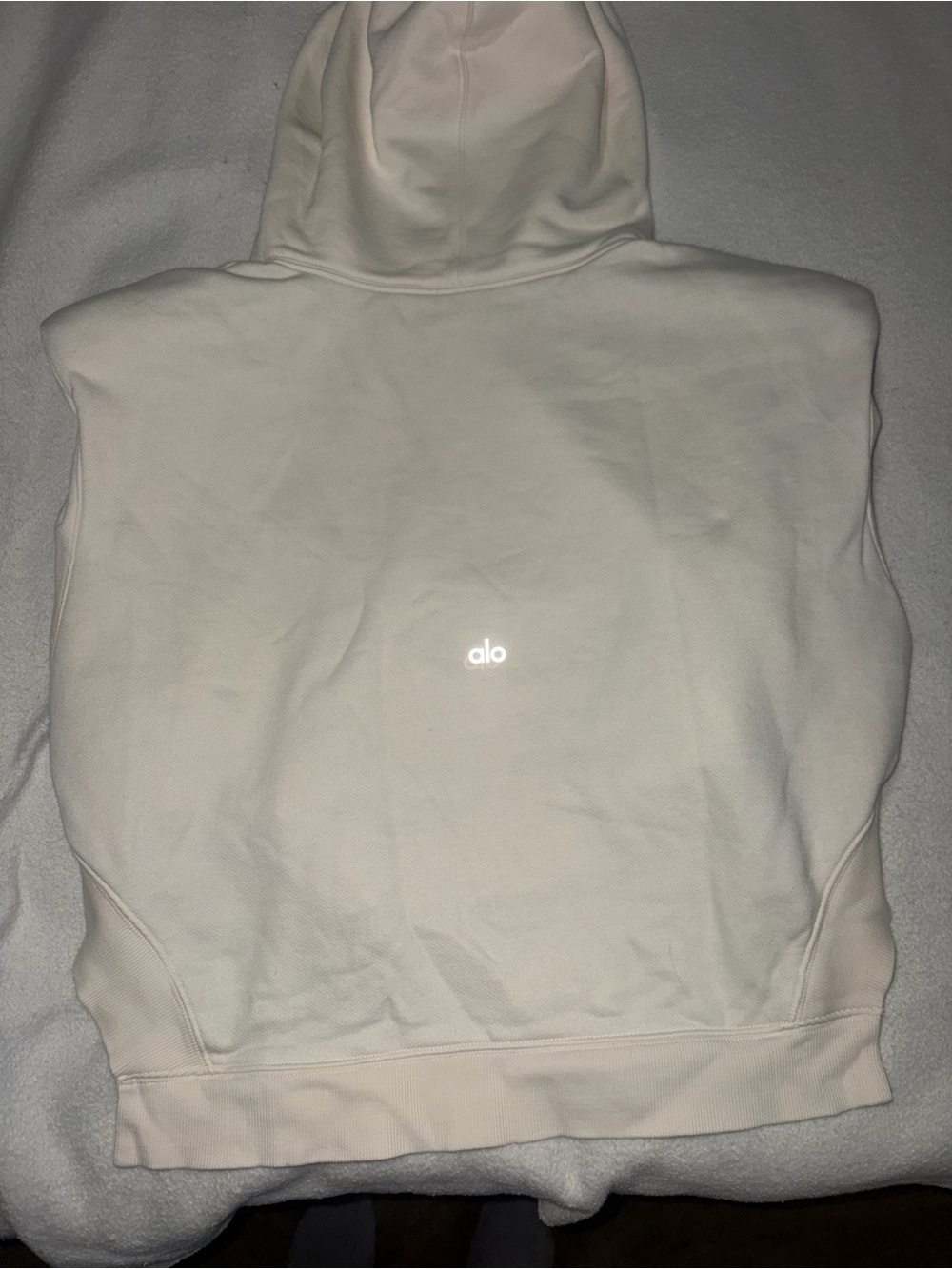 ALO Yoga Women’s Cream Sleeveless Hoodie